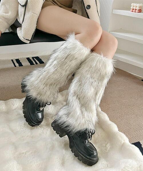 WEGO(ウィゴー)の「WEGO/ミックスカラーファーレッグカバー(レッグウォーマー・レディース・ホワイト/ブラウン・FREE)」の2枚目の写真