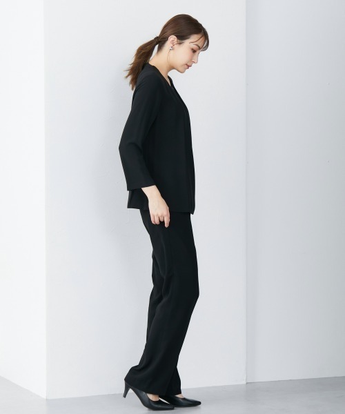 slattgir（スラットジール）の「高身長　【喪服・礼服】　洗えるフォーマル３点セットパンツスーツ（ジャケット＋8分袖ブラウス＋パンツ）(防しわ）　（トールサイズ）（スーツセット・レディース・ブラック・5L/4L/3L/LL/L/M）」の11枚目の写真