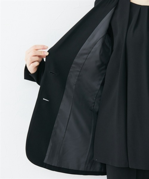 slattgir（スラットジール）の「高身長　【喪服・礼服】　洗えるフォーマル３点セットパンツスーツ（ジャケット＋8分袖ブラウス＋パンツ）(防しわ）　（トールサイズ）（スーツセット・レディース・ブラック・5L/4L/3L/LL/L/M）」の19枚目の写真