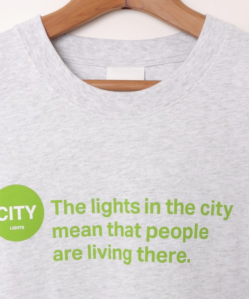 ANME(アンメ)の「CITYロゴプリント半袖Tシャツ(Tシャツ/カットソー・レディース・オフホワイト/グレー系その他/ホワイト系その他/グレー系その他2・M/L/XL/XXL)」の19枚目の写真