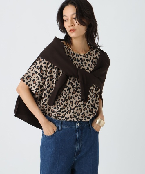 Elura（エルーラ）の「サラサラリラクシーTブラウス/321530（シャツ/ブラウス・レディース・ダークブラウン/オフホワイト/ネイビー/ブラック/ホワイト/グリーン/ブラウン・MEDIUM/LARGE）」の5枚目の写真