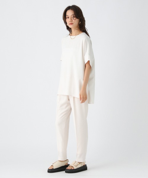 Elura（エルーラ）の「サラサラリラクシーTブラウス/321530（シャツ/ブラウス・レディース・ダークブラウン/オフホワイト/ネイビー/ブラック/ホワイト/グリーン/ブラウン・MEDIUM/LARGE）」の14枚目の写真