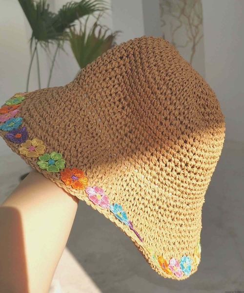 VIBGYOR（ヴィブジョー）の「pur chouchou/お花 刺繍 麦わら ペーパーハット P4460（ハット・レディース・ブラウン/ベージュ・FREE）」の7枚目の写真