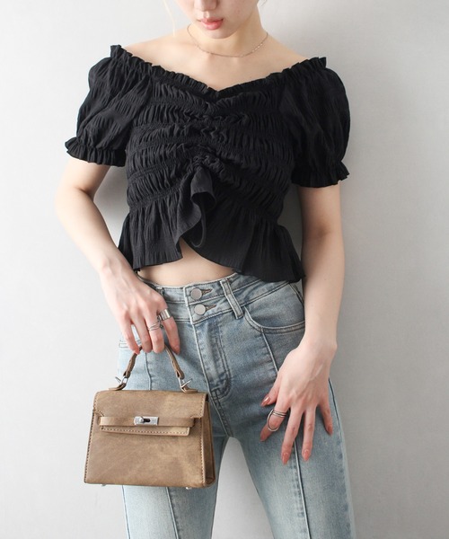 SpRay(スプレイ)の「フロントシャーリングブラウス(シャツ/ブラウス・レディース・ホワイト/ブラック/アイボリー・FREE)」の3枚目の写真