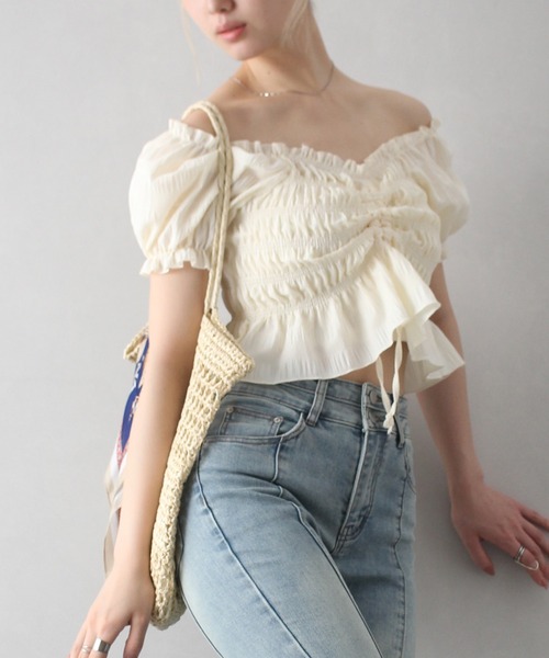 SpRay(スプレイ)の「フロントシャーリングブラウス(シャツ/ブラウス・レディース・ホワイト/ブラック/アイボリー・FREE)」の8枚目の写真