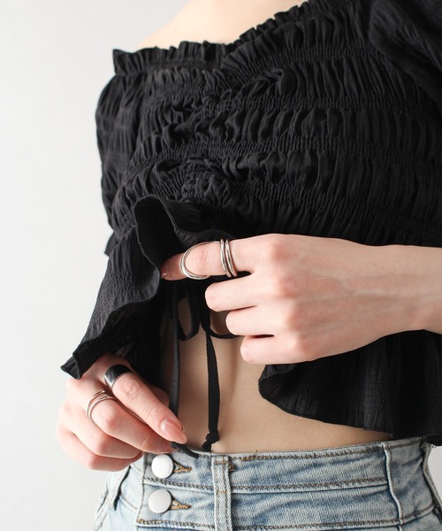 SpRay(スプレイ)の「フロントシャーリングブラウス(シャツ/ブラウス・レディース・ホワイト/ブラック/アイボリー・FREE)」の12枚目の写真