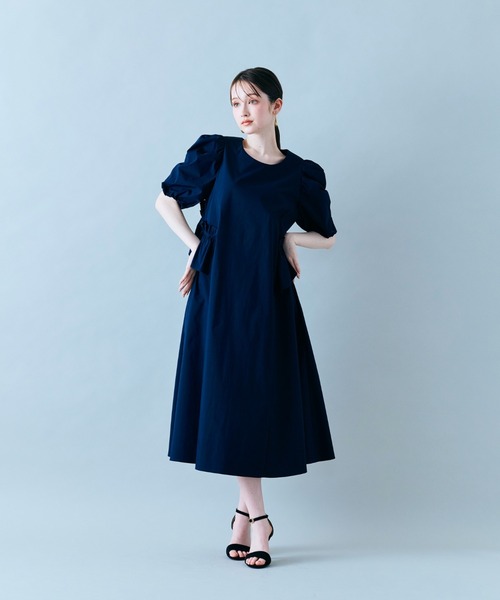 Audie a Muses(オーディアミューズ)の「フリルヒップワンピ―ス(ワンピース・レディース・ネイビー/ベージュ/レッド・42/38)」の17枚目の写真