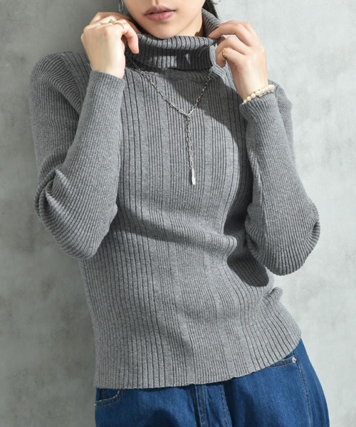 INTERPLANET（インタープラネット）の「ランダムリブタートルネックプルオーバー（ニット/セーター・レディース・ベージュ/ブラック/グレー/オフホワイト・FREE）」の3枚目の写真