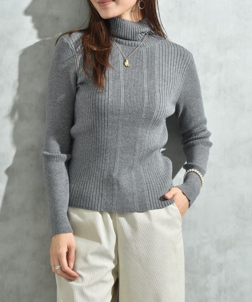 INTERPLANET（インタープラネット）の「ランダムリブタートルネックプルオーバー（ニット/セーター・レディース・ベージュ/ブラック/グレー/オフホワイト・FREE）」の9枚目の写真