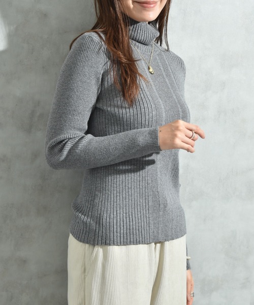 INTERPLANET（インタープラネット）の「ランダムリブタートルネックプルオーバー（ニット/セーター・レディース・ベージュ/ブラック/グレー/オフホワイト・FREE）」の10枚目の写真