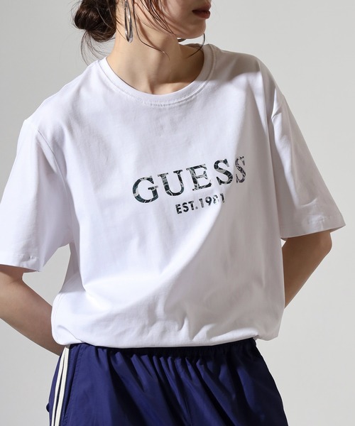 セール】GUESS SS CN GUESS IRIDESCENT TEE Tシャツ（Tシャツ