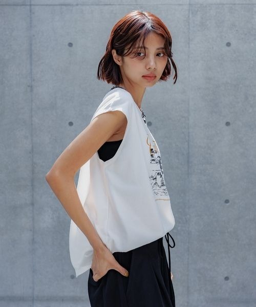 PAGEBOY(ページボーイ)の「ノースリフォトTシャツ(Tシャツ/カットソー・レディース・ホワイト/ブラック・FREE)」の13枚目の写真