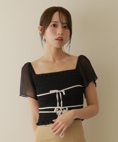 M DOLLY(エムドリー)の「*M DOLLY original* girls shirring tops/ガールズシャーリングトップス(その他トップス・レディース・ブラック/ベージュ・FREE)」の3枚目の写真