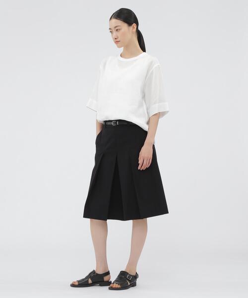 MARGARET HOWELL(マーガレットハウエル)の「SOFT LINEN SHIRT(シャツ/ブラウス・レディース・ブラック/ホワイト・2/1)」の7枚目の写真