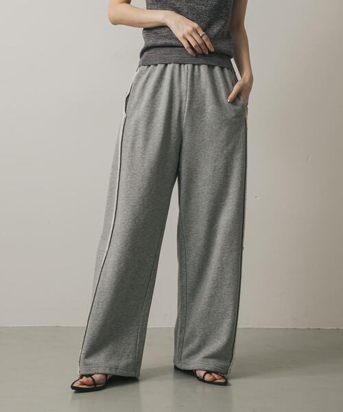 SENSE OF PLACE by URBAN RESEARCH（センスオブプレイスバイアーバンリサーチ）の「キリカエカーブスウェットパンツ（スウェットパンツ・レディース・オフホワイト/グレー・ONE）」の3枚目の写真