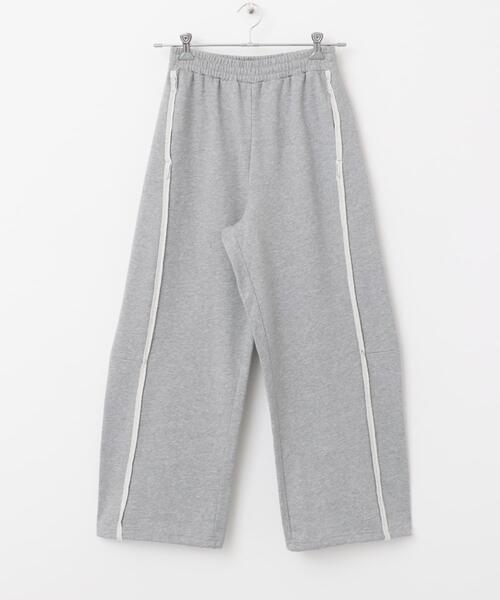 SENSE OF PLACE by URBAN RESEARCH（センスオブプレイスバイアーバンリサーチ）の「キリカエカーブスウェットパンツ（スウェットパンツ・レディース・オフホワイト/グレー・ONE）」の9枚目の写真