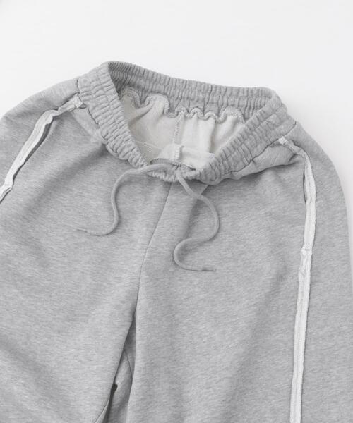 SENSE OF PLACE by URBAN RESEARCH（センスオブプレイスバイアーバンリサーチ）の「キリカエカーブスウェットパンツ（スウェットパンツ・レディース・オフホワイト/グレー・ONE）」の10枚目の写真