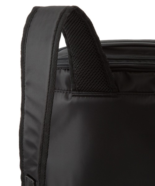 World Traveler(ワールドトラベラー)の「サビオ B4サイズ収納可能 15.6inchPC収納 エキスパンド(容量拡張) 2気室 65343(ビジネスバッグ・メンズ・ブラック/ネイビー・FREE)」の11枚目の写真