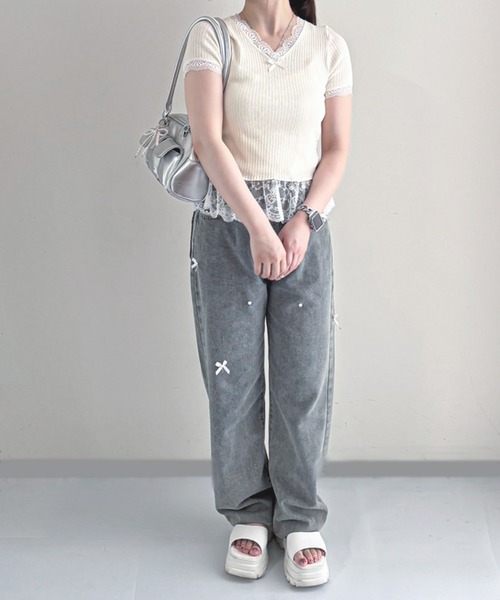 frunco(フランコ)の「【ZOZO限定】Vネックレース半袖ニット(ニット/セーター・レディース・ブラック/ホワイト/ブルー/イエロー/ピンク・FREE)」の9枚目の写真