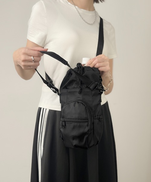 CALIFORNIA OUTFITTERS（カリフォルニア アウトフィッターズ）の「6D1 保冷 ミニボトルショルダーバッグ ボトルホルダー  水筒 ペットボトル 肩掛け（ショルダーバッグ・レディース・ブルー/ブラック/ピンク・ONESIZE）」の12枚目の写真