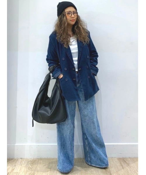 GAP（ギャップ）の「ヴィーガン ペブルレザー スラウチーバッグ（ショルダーバッグ・レディース・ブラック・ONE SIZE）」の10枚目の写真