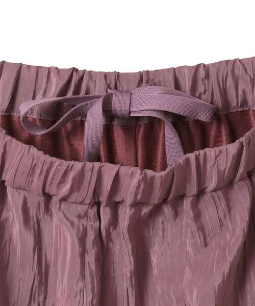 SOFFITTO（ソフィット）の「シワ加工セミフレアパンツ（その他パンツ・レディース・ブラック/ボルドー・S/M）」の16枚目の写真