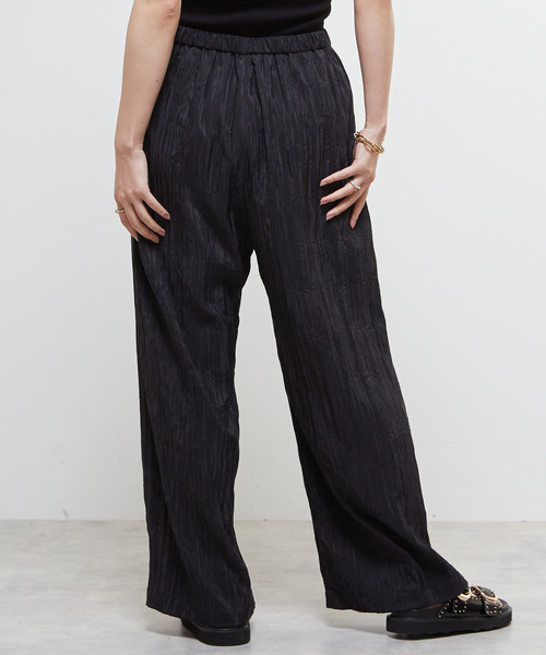 SOFFITTO（ソフィット）の「シワ加工セミフレアパンツ（その他パンツ・レディース・ブラック/ボルドー・S/M）」の22枚目の写真