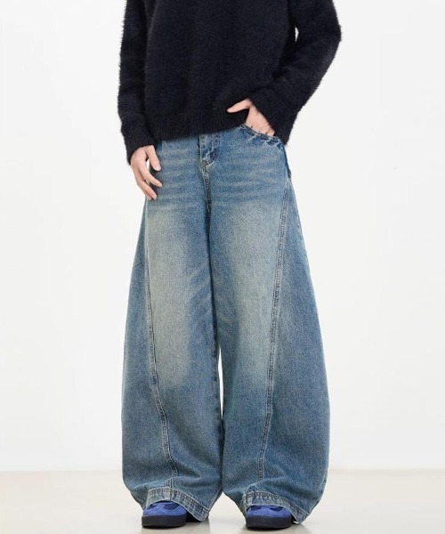 Ressaca(レサーカ)の「ワイドカーブデニムパンツ(デニムパンツ・メンズ・ブルー・M/XL/L)」の9枚目の写真