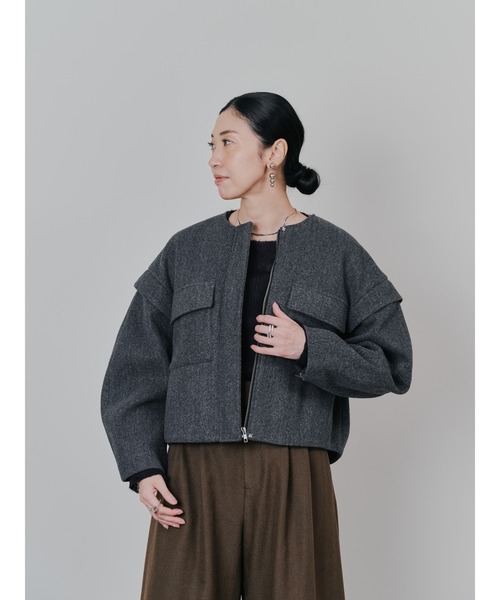 TEVALT（ヴァレット）の「2WAY配色カラーCPOジャケット（ミリタリージャケット・レディース・ダークネイビー/チャコールグレー/オフホワイト・38）」の11枚目の写真