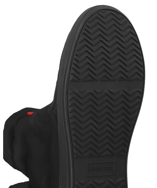 HUNTER（ハンター）の「ユニセックス イン/アウト コージー パフ サイド ベント ブーティー（ブーツ・レディース・ホワイト/ブラック・UK9/UK8/UK7/UK6/UK5/UK4/UK3）」の10枚目の写真