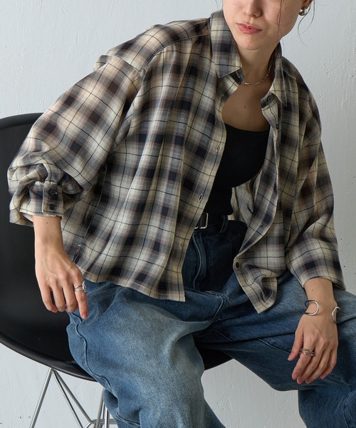 COLONY 2139(コロニートゥーワンスリーナイン)の「シアーボイルチェッククロップドシャツ(シャツ/ブラウス・レディース・ブラック/ブラウン・FREE)」の1枚目の写真