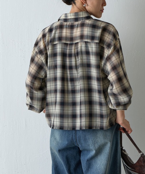 COLONY 2139(コロニートゥーワンスリーナイン)の「シアーボイルチェッククロップドシャツ(シャツ/ブラウス・レディース・ブラック/ブラウン・FREE)」の5枚目の写真