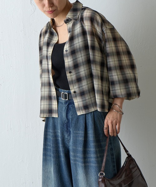 COLONY 2139(コロニートゥーワンスリーナイン)の「シアーボイルチェッククロップドシャツ(シャツ/ブラウス・レディース・ブラック/ブラウン・FREE)」の4枚目の写真