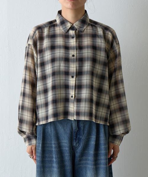 COLONY 2139(コロニートゥーワンスリーナイン)の「シアーボイルチェッククロップドシャツ(シャツ/ブラウス・レディース・ブラック/ブラウン・FREE)」の11枚目の写真