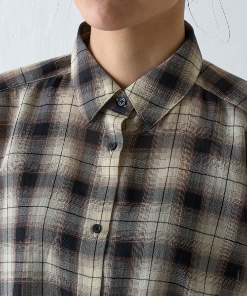 COLONY 2139(コロニートゥーワンスリーナイン)の「シアーボイルチェッククロップドシャツ(シャツ/ブラウス・レディース・ブラック/ブラウン・FREE)」の14枚目の写真