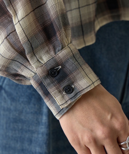 COLONY 2139(コロニートゥーワンスリーナイン)の「シアーボイルチェッククロップドシャツ(シャツ/ブラウス・レディース・ブラック/ブラウン・FREE)」の19枚目の写真