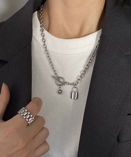 shopnikoniko（ショップニコニコ）の「南京錠モチーフ シルバー マンテルネックレス（ネックレス・レディース・シルバー・フリー）」の3枚目の写真