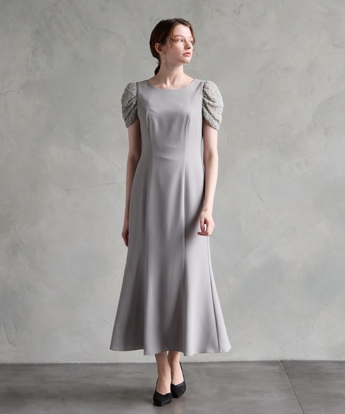 AIMER(エメ)の「ラメニットベスト×ソフトマーメイド袖付きワンピース 2点セットパーティードレス 結婚式 お呼ばれ ドレス 20代 30代 40代(ドレス・レディース・ブラック/ライトグレー・MEDIUM)」の4枚目の写真