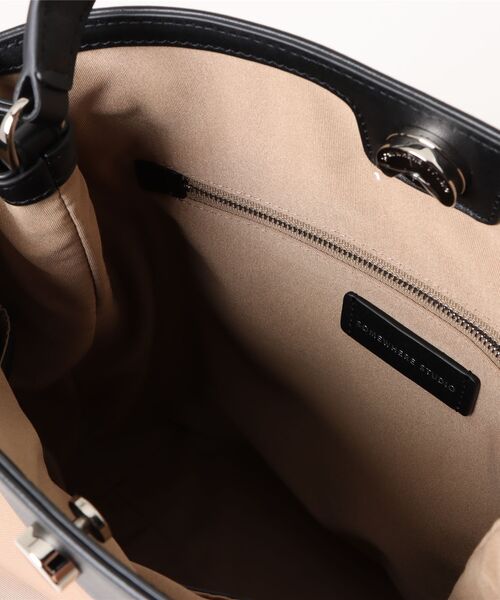 Rouge vif（ルージュヴィフ）の「【SOMEWHERE STUDIO/サムウェア ステュディオ】PORT-HOBO A4サイズホーボーバッグ（ショルダーバッグ・レディース・ブラック・フリー）」の11枚目の写真