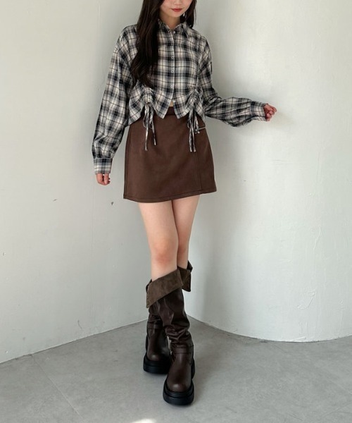 archives（アルシーヴ）の「スウェード台形ミニスカート（スカート・レディース・ブラウン/キャメル・MEDIUM）」の7枚目の写真