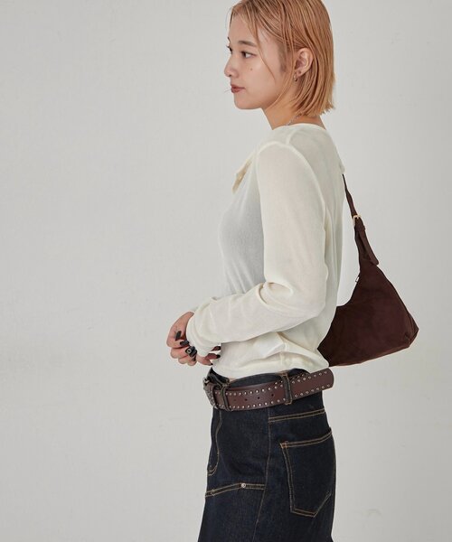 WHO'S WHO gallery(フーズフーギャラリー)の「フロッキーメッシュ ヘンリートップス(Tシャツ/カットソー・レディース・ブラック/オフホワイト/チャコールグレー/ダークブラウン・FREE)」の6枚目の写真