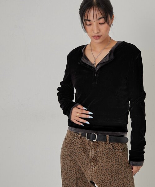 WHO'S WHO gallery(フーズフーギャラリー)の「フロッキーメッシュ ヘンリートップス(Tシャツ/カットソー・レディース・ブラック/オフホワイト/チャコールグレー/ダークブラウン・FREE)」の14枚目の写真