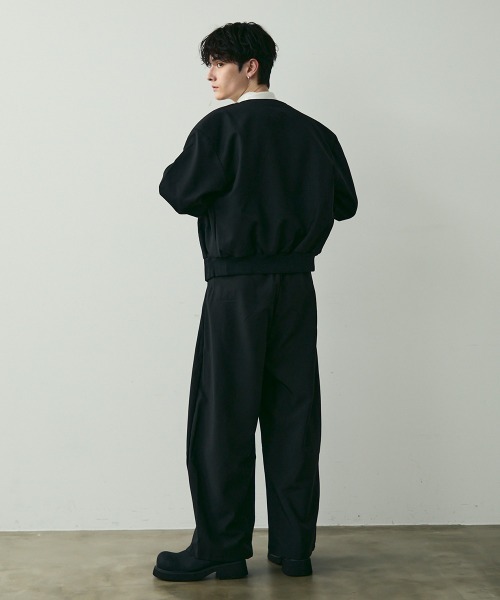 Shoowtime(ショウタイム)の「No-Center-Pleat Wide Slacks / ノンセンタープレスワイドスラックス(スラックス・メンズ・チャコールグレー/ブラック・LARGE/MEDIUM/X-LARGE)」の5枚目の写真
