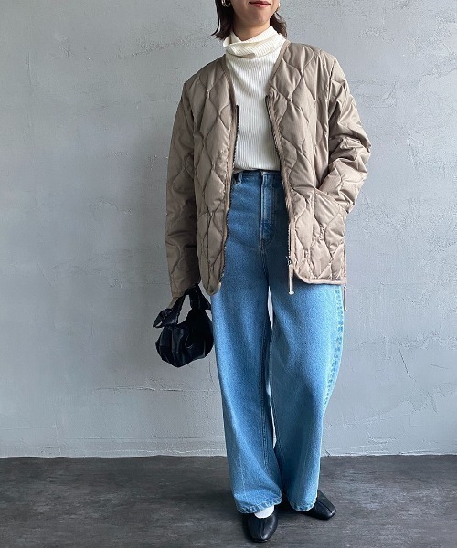 TAION（タイオン）の「【WEB限定】[TAION/タイオン] MILITARY Vネック キルティングダウンジャケット（ダウンジャケット/コート・レディース・ブラック/オリーブ/モカ・XL/L/M）」の19枚目の写真