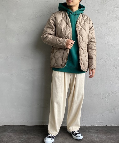 TAION（タイオン）の「【WEB限定】[TAION/タイオン] MILITARY Vネック キルティングダウンジャケット（ダウンジャケット/コート・レディース・ブラック/オリーブ/モカ・XL/L/M）」の8枚目の写真