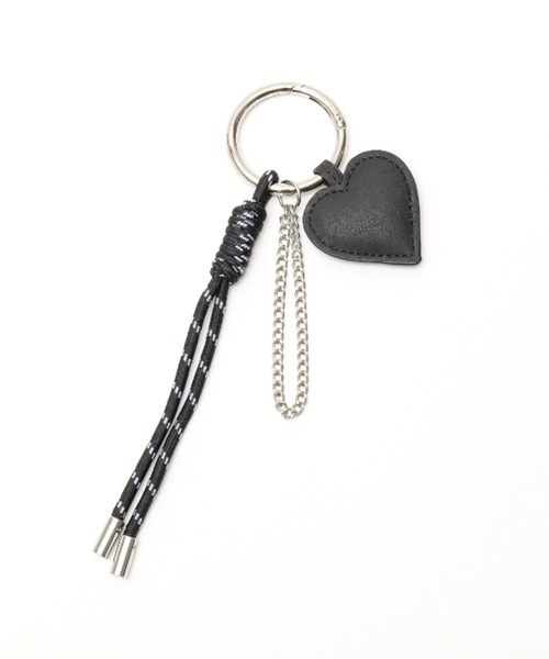 DEVICE（デバイス）の「【DEVICE GAL】Heart Tease 3連チャーム付き ヴィンテージライク 2way ラウンドミニボストンバッグ（ボストンバッグ・レディース・シルバー/ブラック/ダークブラウン・FREE）」の15枚目の写真