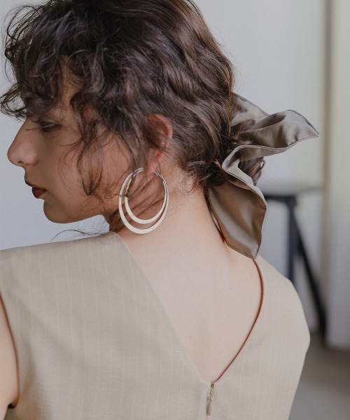 Callarus（カラルス）の「〔Callarus〕ファスナー付きスクエアシュシュ（シュシュ・レディース・ブラック/ベージュ・FREE）」の20枚目の写真