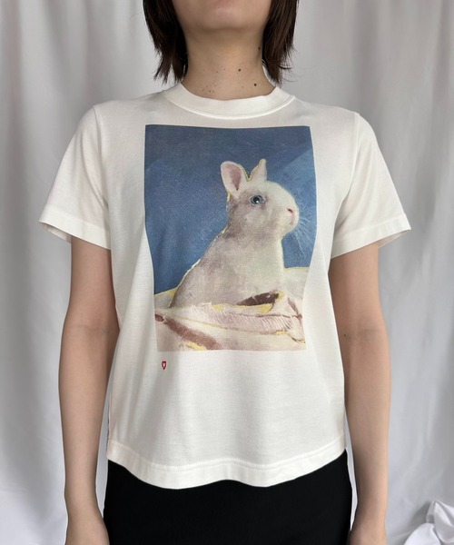 G.V.G.V.（ジーヴィージーヴィー）の「SKY BLUE IN RABBIT TEE（Tシャツ/カットソー・レディース・ホワイト・M/S）」の2枚目の写真