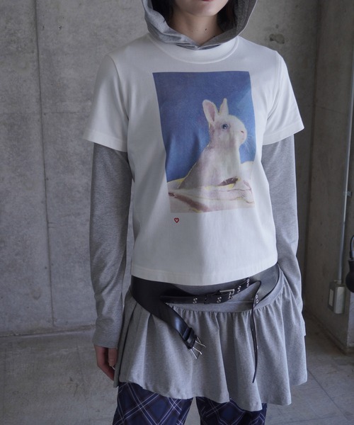 G.V.G.V.（ジーヴィージーヴィー）の「SKY BLUE IN RABBIT TEE（Tシャツ/カットソー・レディース・ホワイト・M/S）」の12枚目の写真