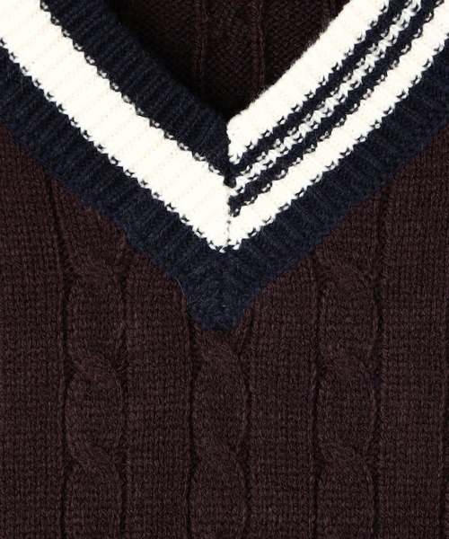 NICOLE CLUB（ニコル　クラブ）の「ケーブル編みチルデンベスト（ベスト・レディース・ネイビー/ブラウン/オフホワイト・FREE）」の16枚目の写真